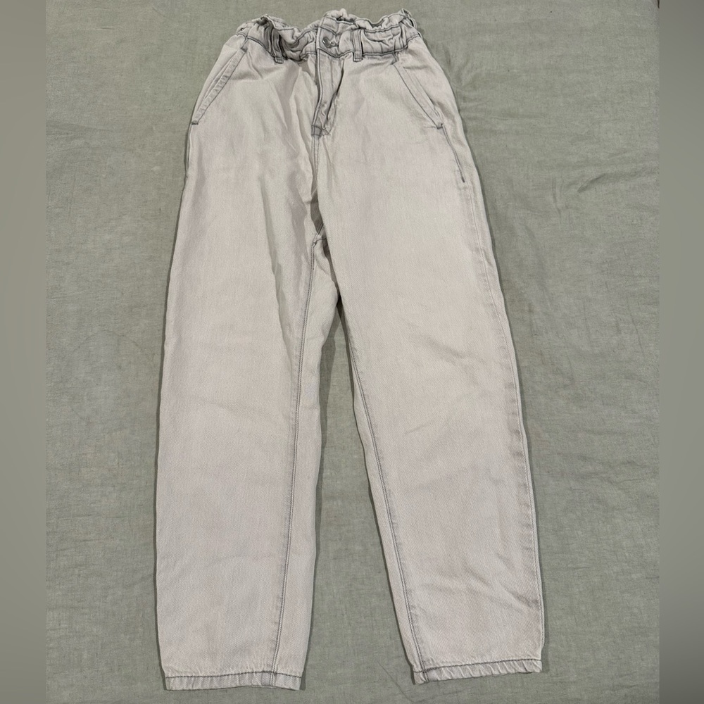 Zara High Waisted baggy paper bag jeans